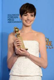 jan-13-golden-globes-anne-hathaway-ap__big